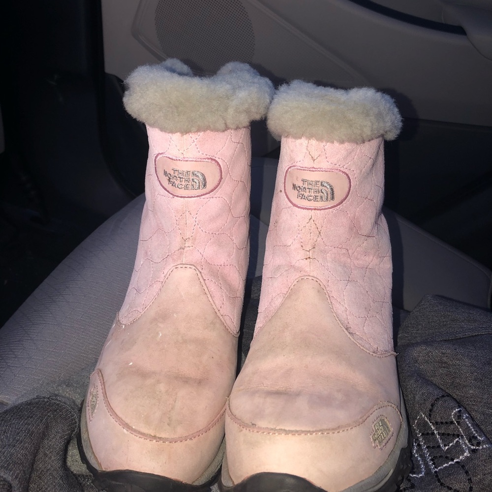 Women Pink North Face boots size 8.5